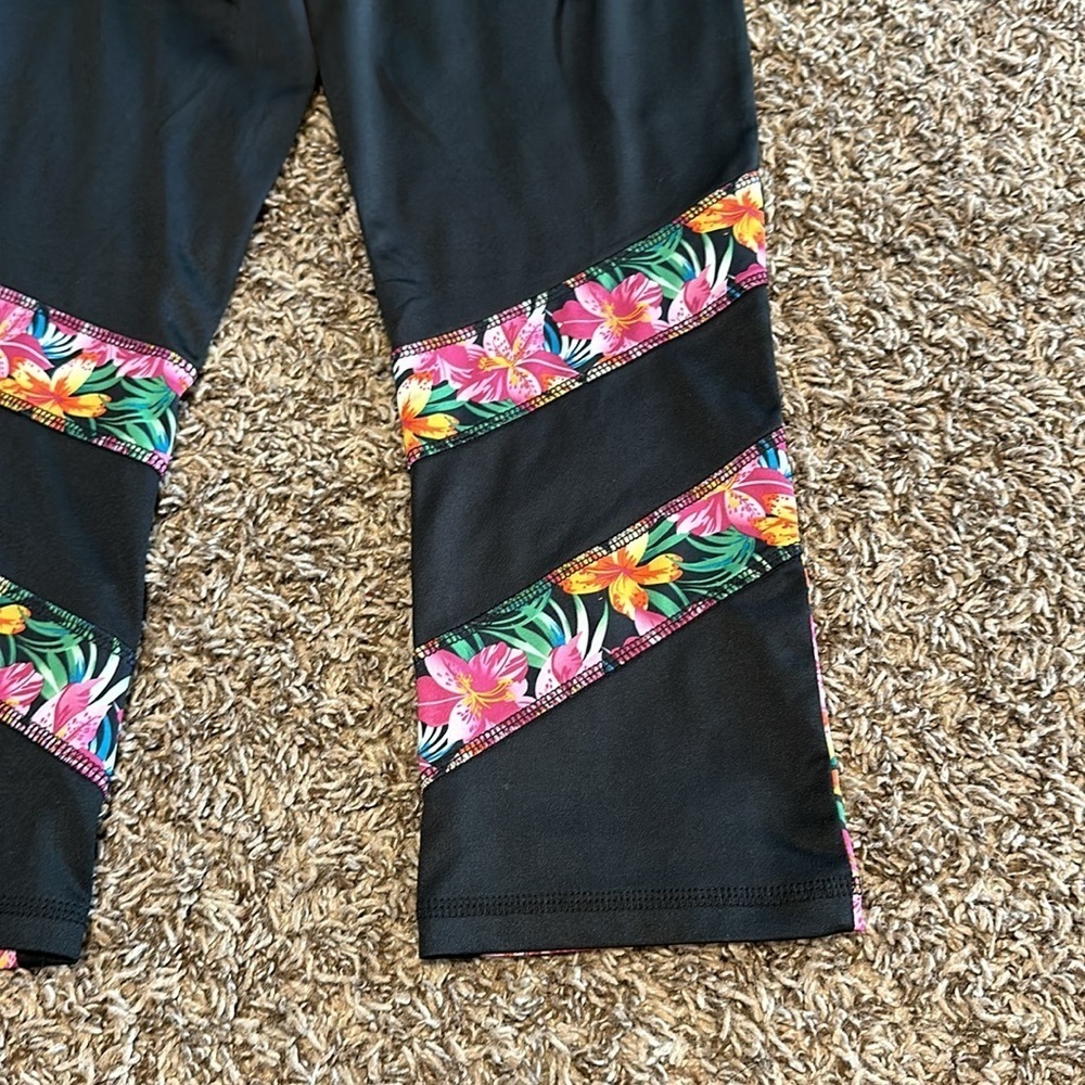 Zone pro Hawaiian flower leggings - Picture 9 of 9